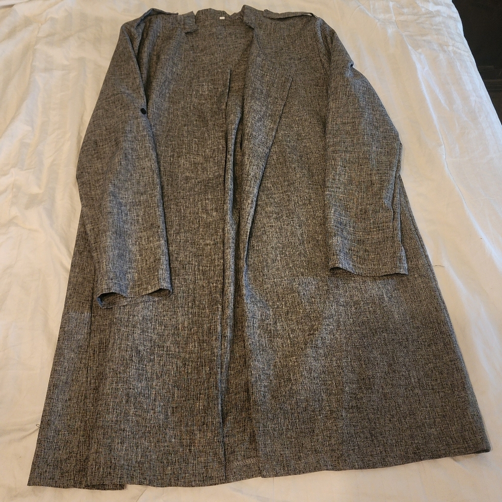 Elegant Gray Women's Coat